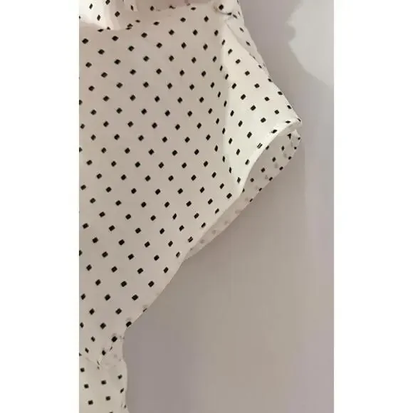 NWT Ann Taylor Factory Womens Short Sleeve V Neck Pullover Top Blouse Shirt XL - Picture 6 of 12